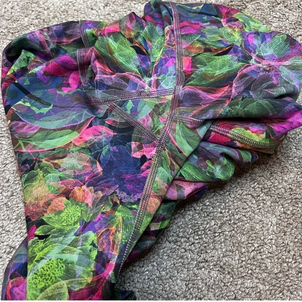 Lululemon Wunder Train High-Rise Tight 25" Vivid Floral Tone Multi Size 4 NWOT - Picture 6 of 7